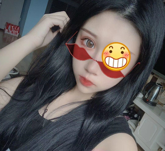 丝袜制服诱惑，体验锦华万达168温柔小嫩妹